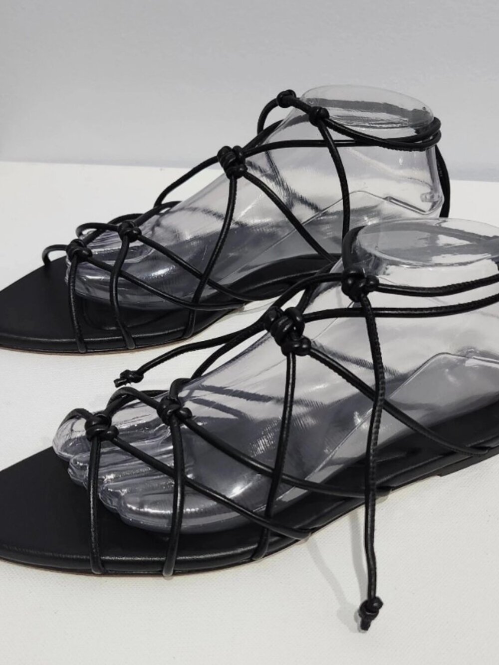 New Vince Women's Kenna Black Leather Strappy Flat Sandals Size EUR 38/ US 8